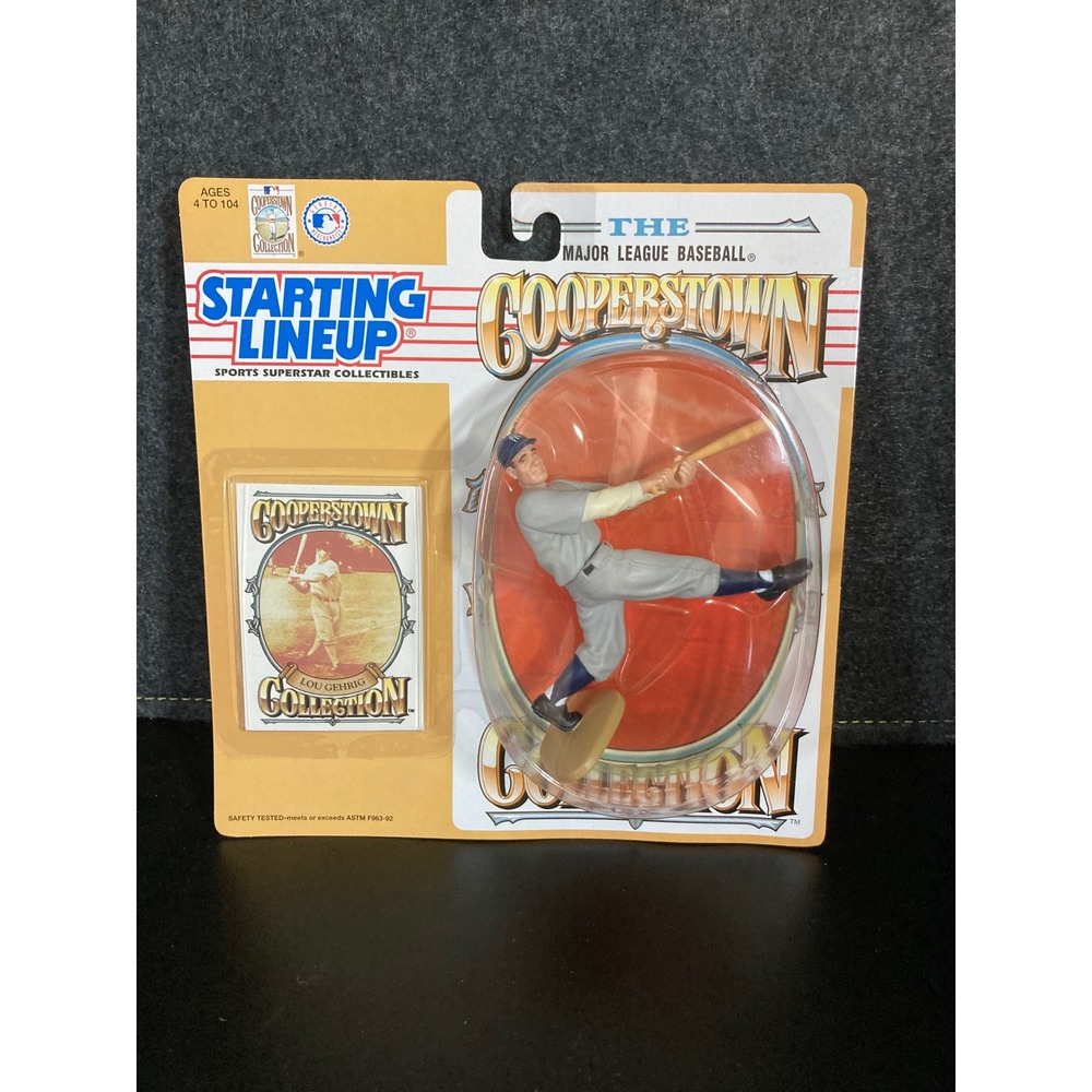 Starting Lineup Cooperstown Collection Lou Gehrig 1994 New York Yankees Figure